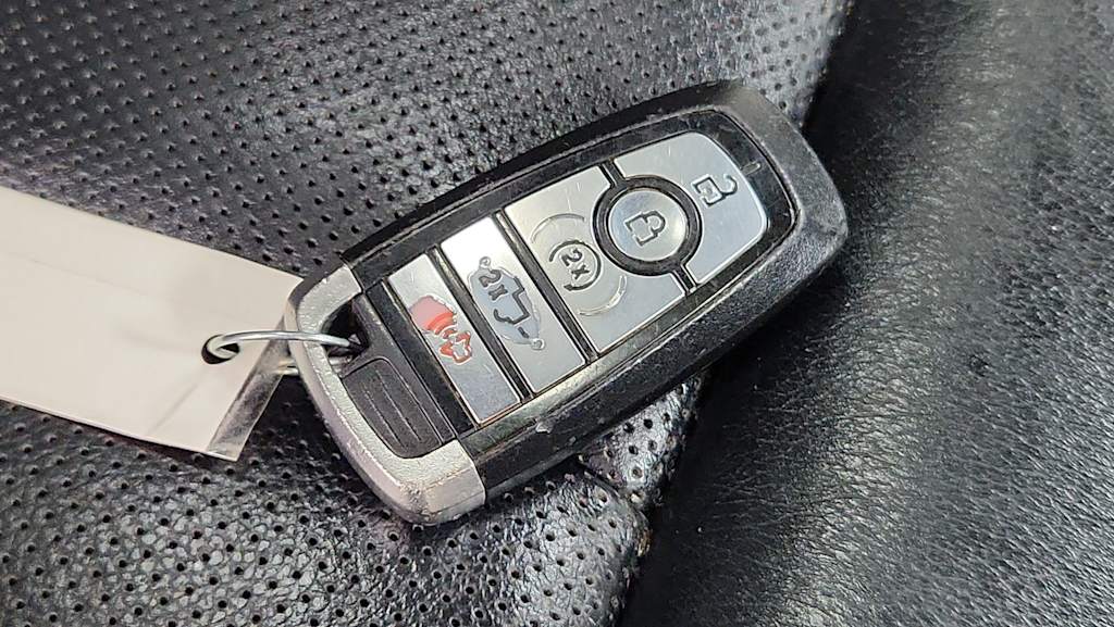 Thumbnail: 2019 Ford F-150 - 17