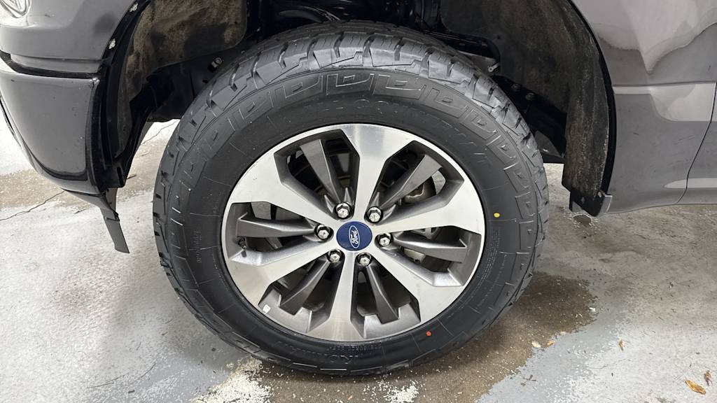 Thumbnail: 2019 Ford F-150 - 6