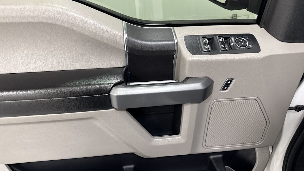 Thumbnail: 2018 Ford F-150 - 25