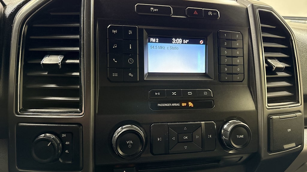 Thumbnail: 2018 Ford F-150 - 15