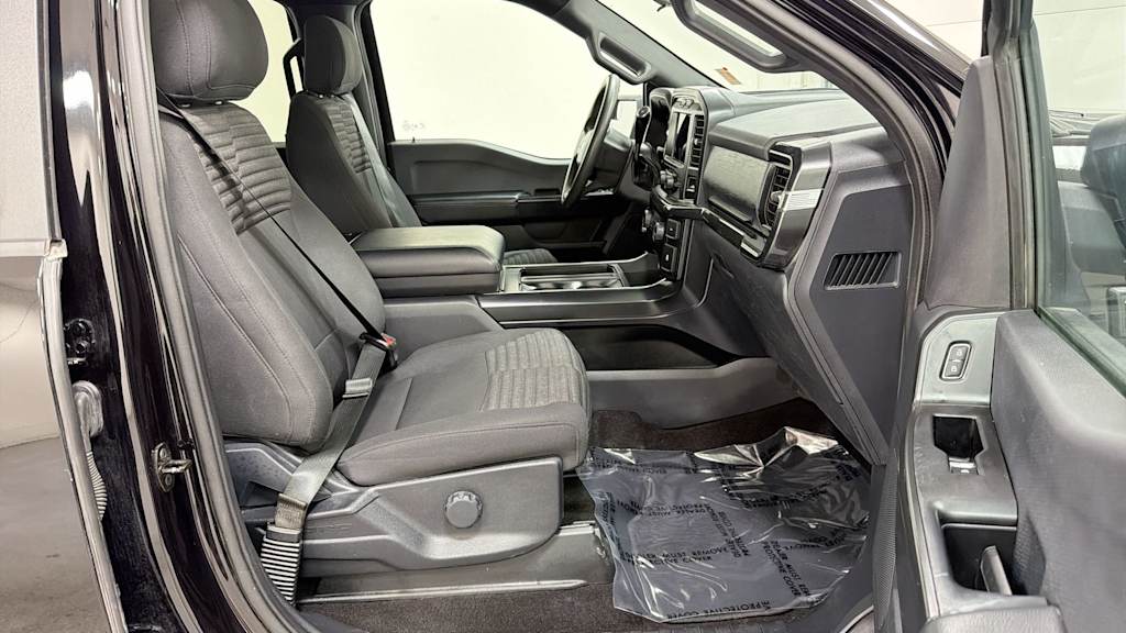Thumbnail: 2021 Ford F-150 - 31