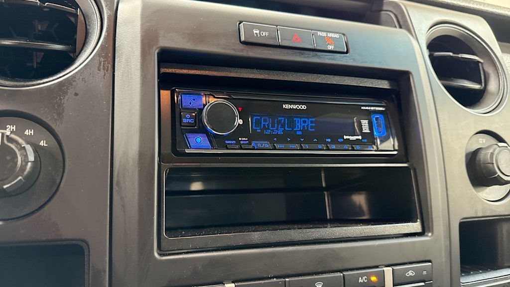 2013 Ford F-150 XL 13