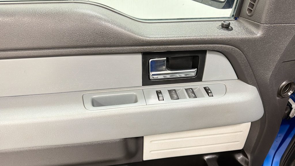 Thumbnail: 2013 Ford F-150 - 24