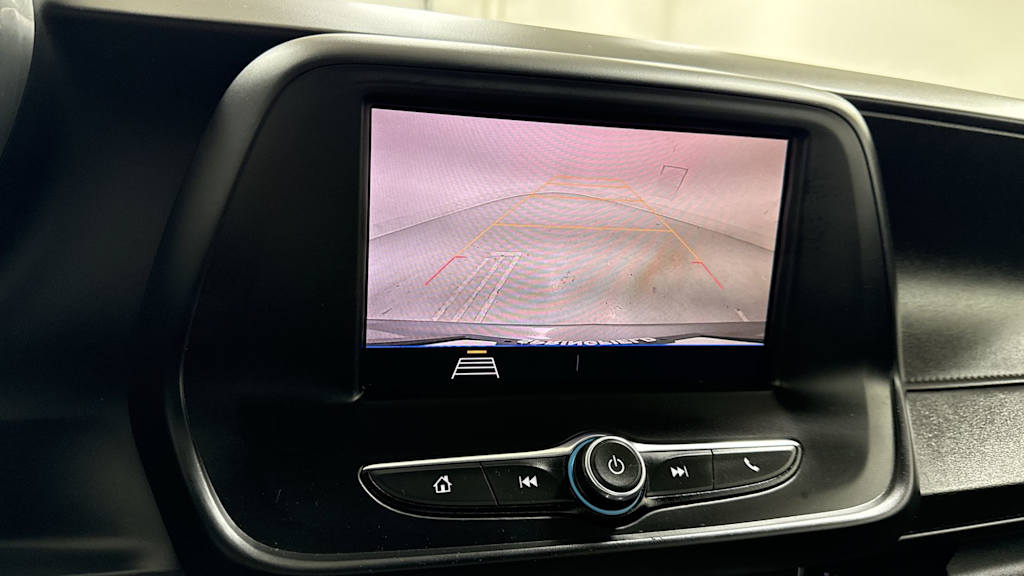 Thumbnail: 2020 Chevrolet Camaro - 27