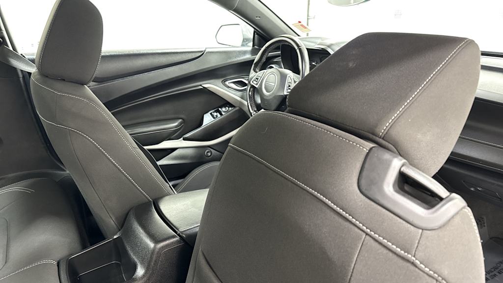 Thumbnail: 2020 Chevrolet Camaro - 13