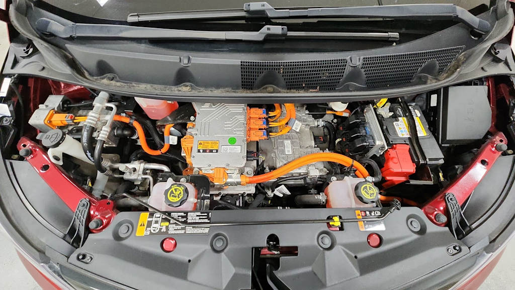 Thumbnail: 2017 Chevrolet Bolt EV - 8