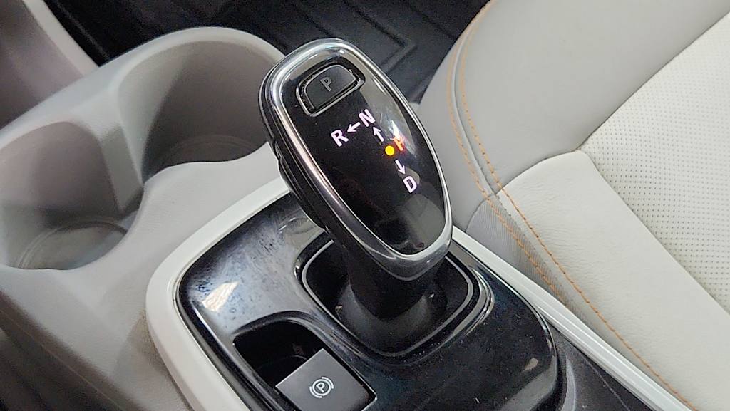 Thumbnail: 2017 Chevrolet Bolt EV - 15