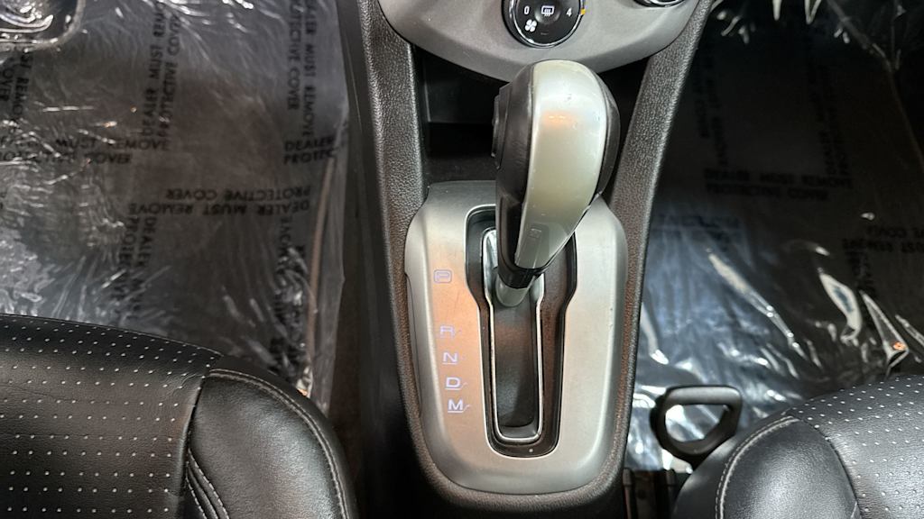 Thumbnail: 2018 Chevrolet Sonic - 15