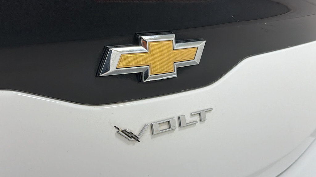 Thumbnail: 2018 Chevrolet Volt - 5