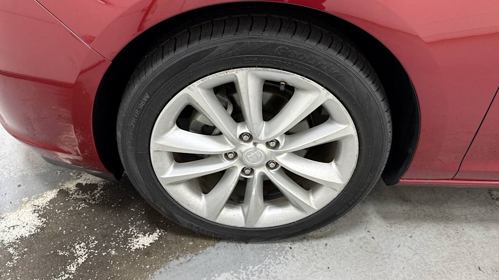 Thumbnail: 2012 Buick Verano - 6