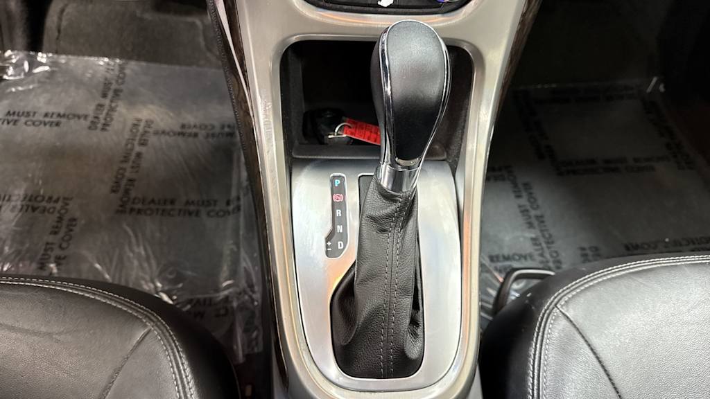 Thumbnail: 2012 Buick Verano - 14