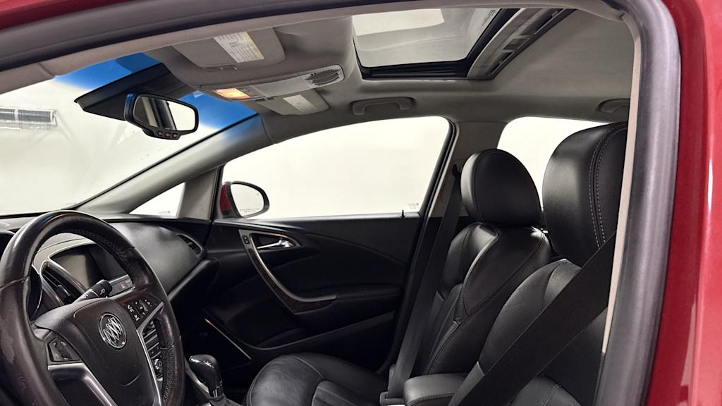 Thumbnail: 2012 Buick Verano - 10