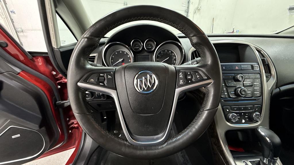 Thumbnail: 2012 Buick Verano - 8