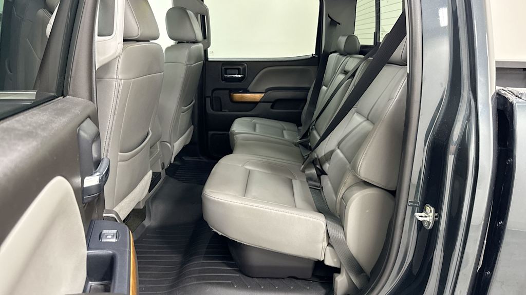 2018 Chevrolet Silverado 3500 LTZ 12