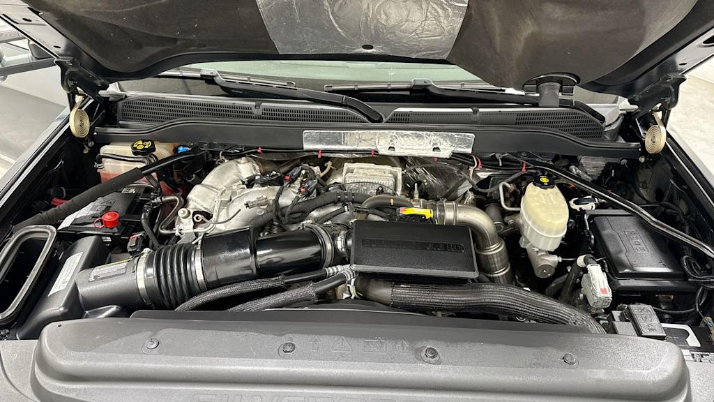 2018 Chevrolet Silverado 3500 LTZ 9