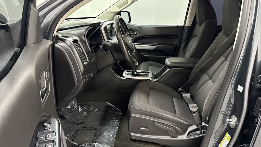 Thumbnail: 2015 Chevrolet Colorado - 11