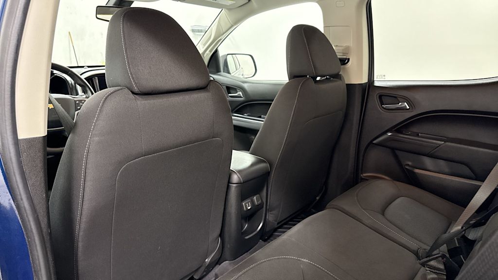 Thumbnail: 2019 Chevrolet Colorado - 30