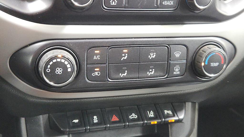 Thumbnail: 2021 Chevrolet Colorado - 26