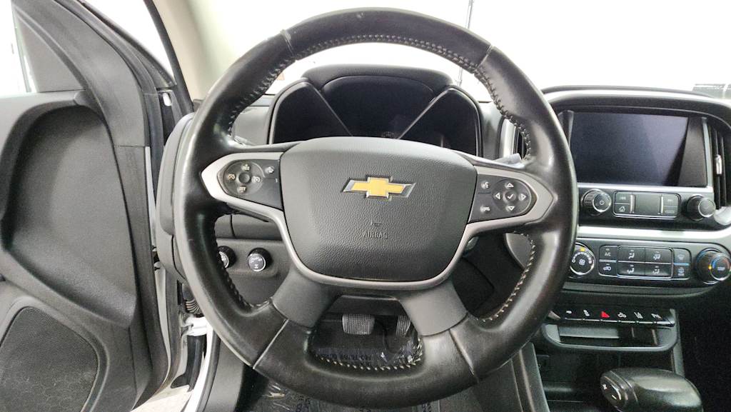 Thumbnail: 2021 Chevrolet Colorado - 9