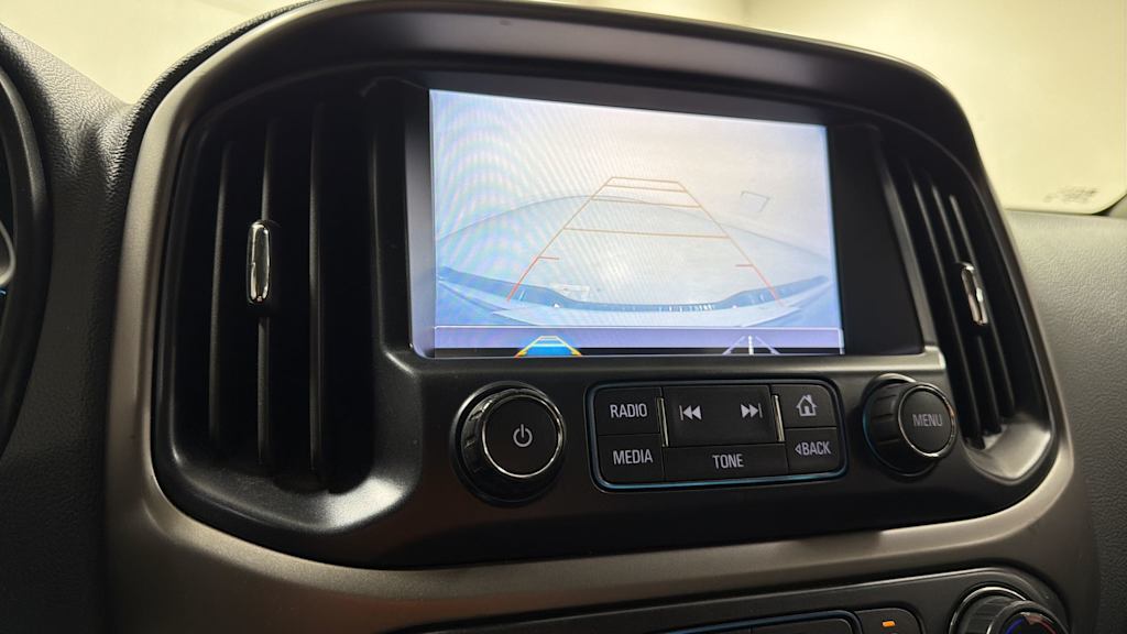 Thumbnail: 2018 Chevrolet Colorado - 27