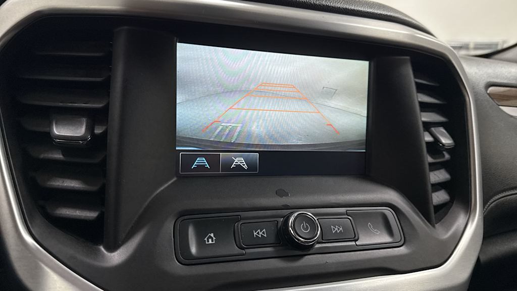 Thumbnail: 2017 GMC Acadia - 26