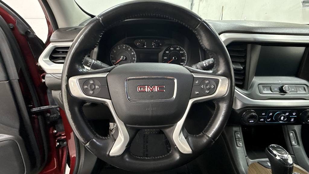 Thumbnail: 2017 GMC Acadia - 10