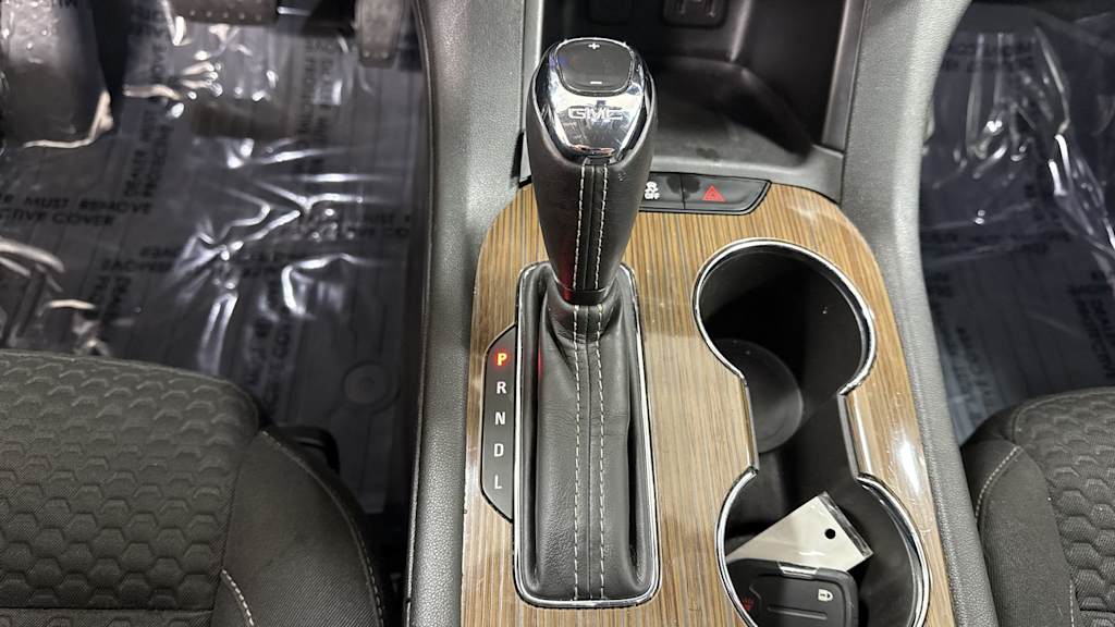 Thumbnail: 2019 GMC Acadia - 16