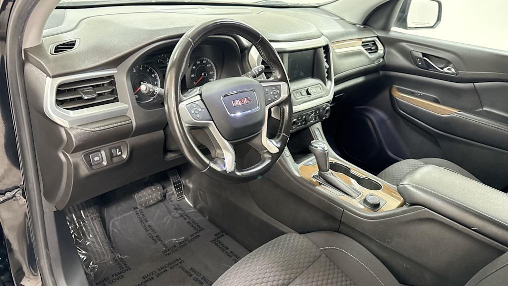 2019 GMC Acadia SLE 2