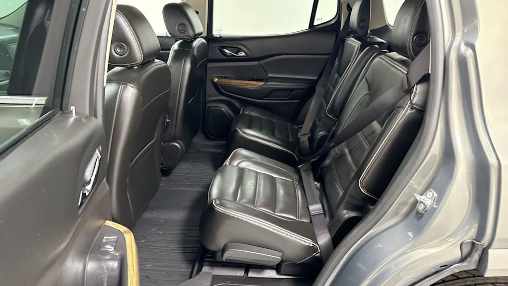 2017 GMC Acadia Denali 12