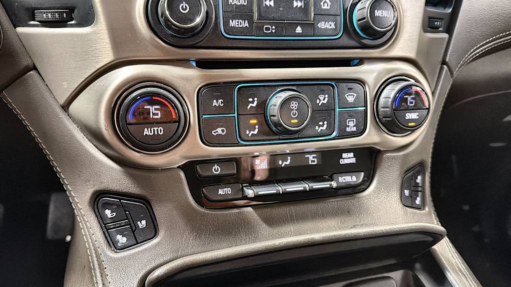 Thumbnail: 2017 GMC Yukon - 28