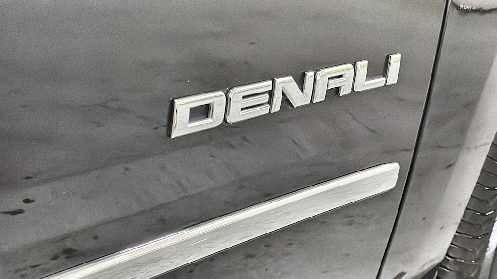 Thumbnail: 2017 GMC Yukon - 6