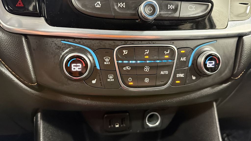 Thumbnail: 2019 Chevrolet Traverse - 29