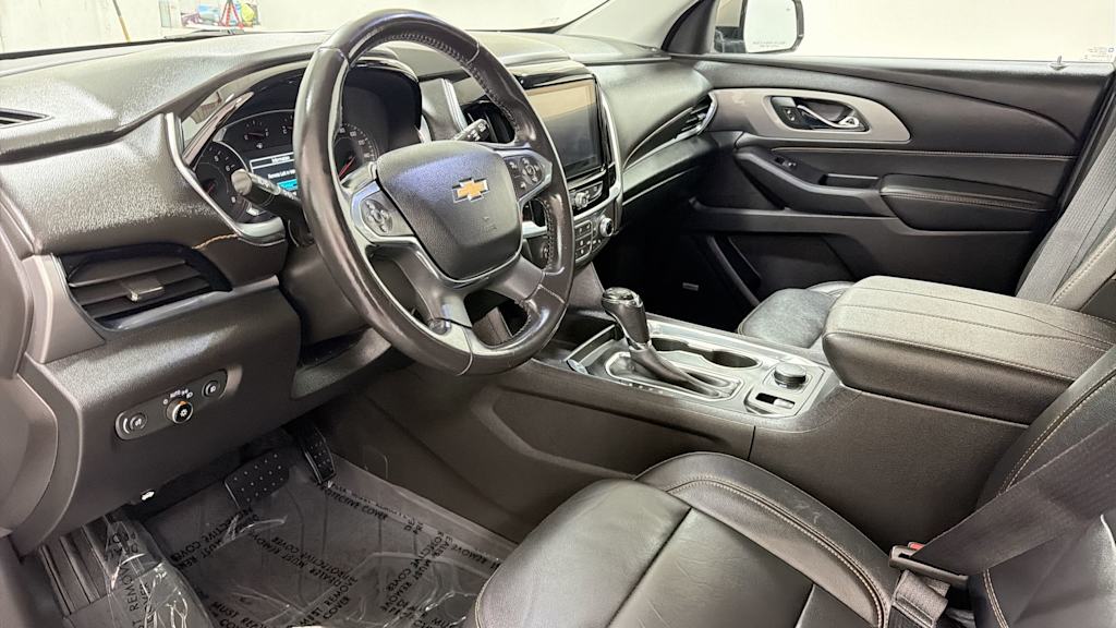 Thumbnail: 2019 Chevrolet Traverse - 2