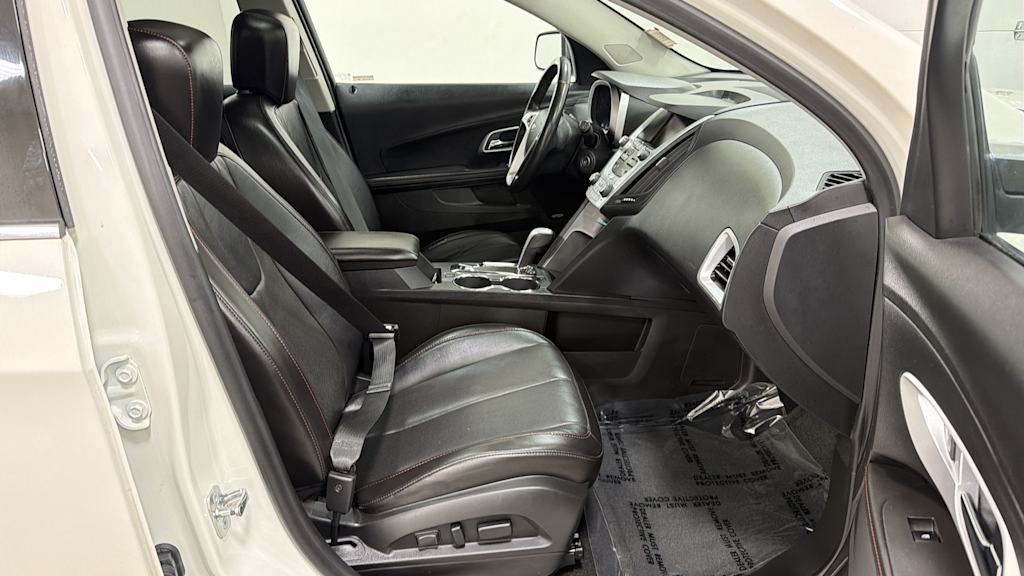 Thumbnail: 2015 Chevrolet Equinox - 31
