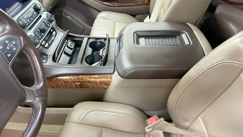 Thumbnail: 2016 Chevrolet Tahoe - 12