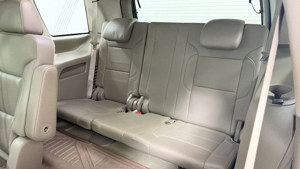 Thumbnail: 2016 Chevrolet Tahoe - 31