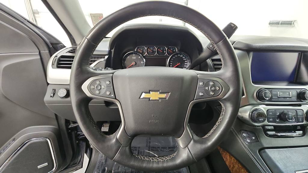 Thumbnail: 2017 Chevrolet Tahoe - 9
