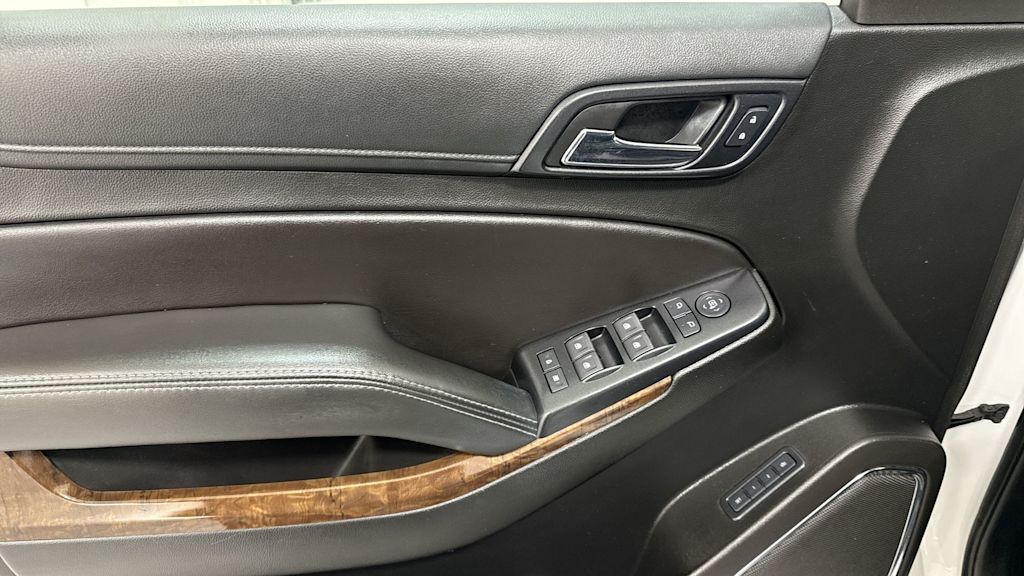 Thumbnail: 2019 Chevrolet Suburban - 26