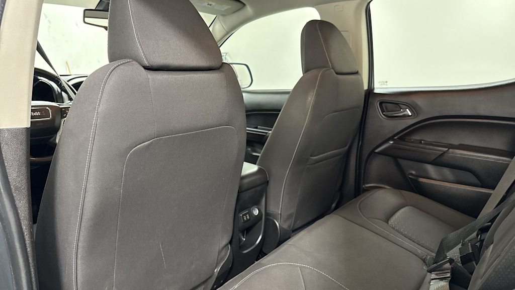 Thumbnail: 2016 GMC Canyon - 30