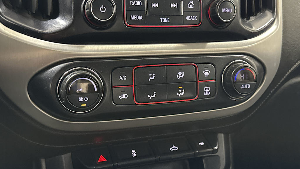 Thumbnail: 2016 GMC Canyon - 29