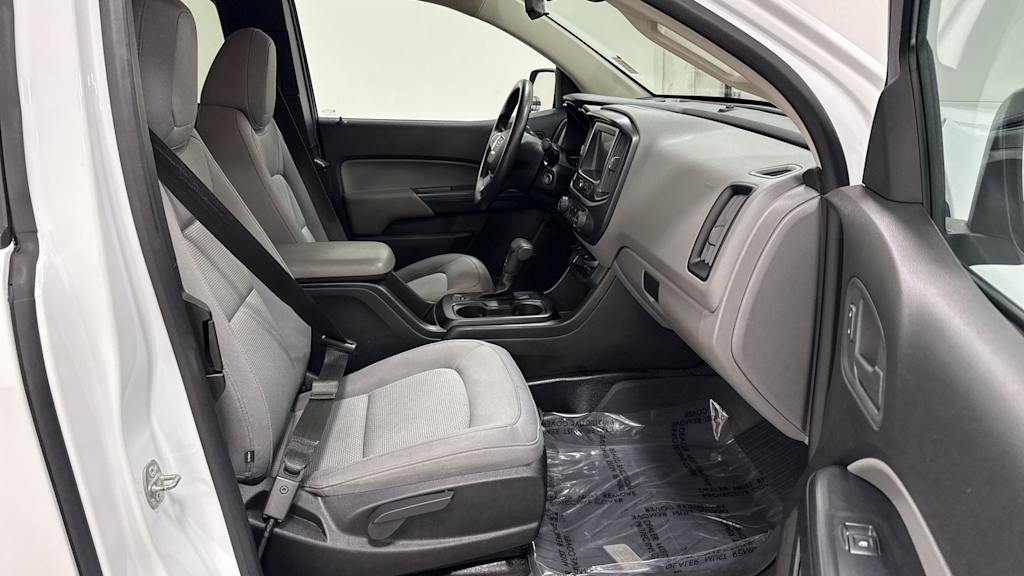 Thumbnail: 2018 GMC Canyon - 30