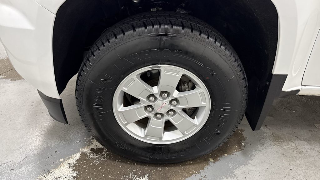 Thumbnail: 2018 GMC Canyon - 6