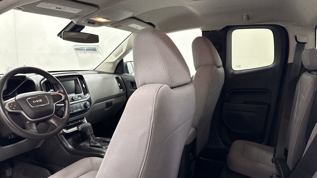 Thumbnail: 2018 GMC Canyon - 10