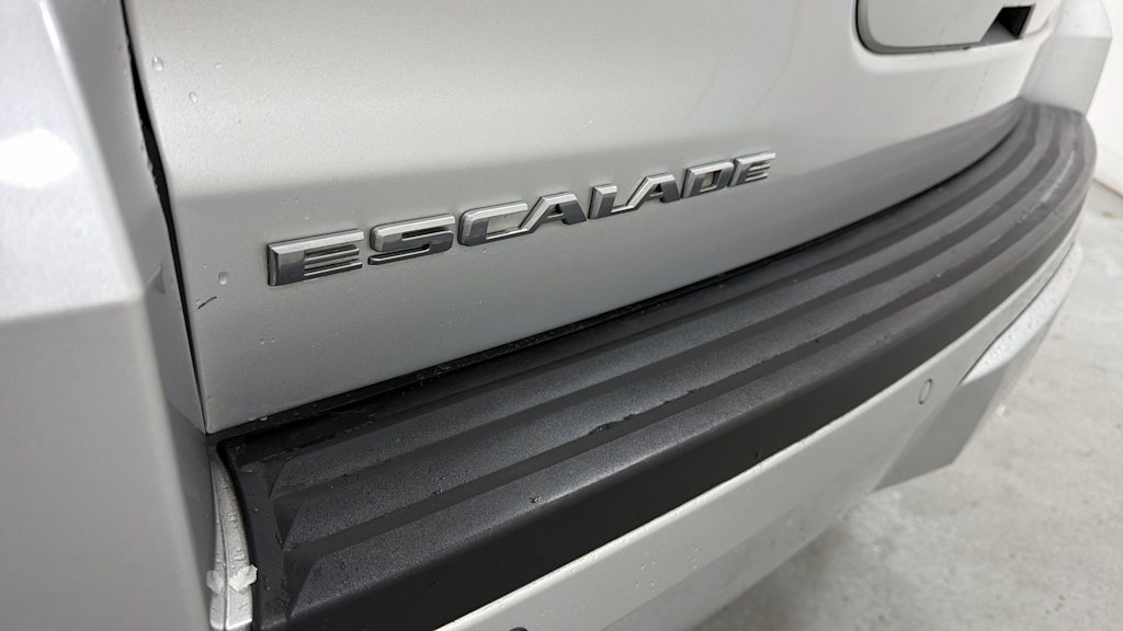 Thumbnail: 2016 Cadillac Escalade - 6