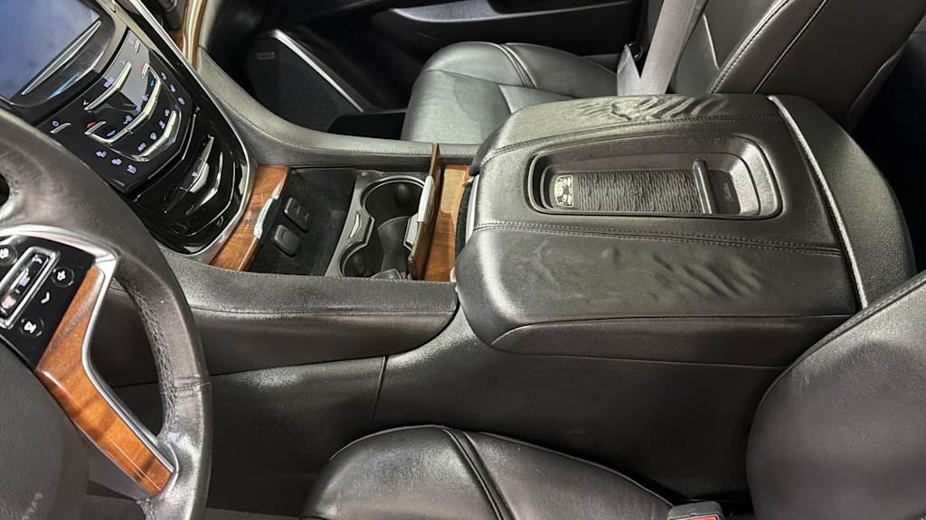 Thumbnail: 2016 Cadillac Escalade - 14