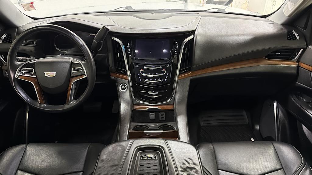 Thumbnail: 2016 Cadillac Escalade - 12