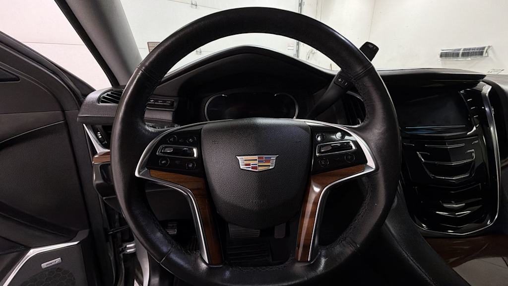 Thumbnail: 2016 Cadillac Escalade - 9