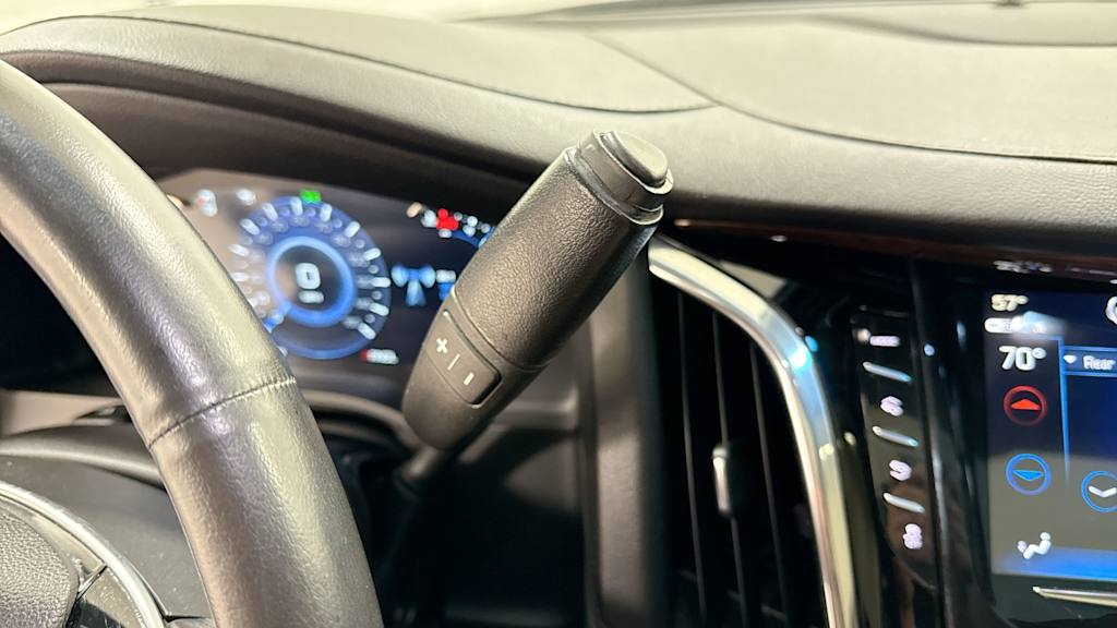 Thumbnail: 2017 Cadillac Escalade - 12