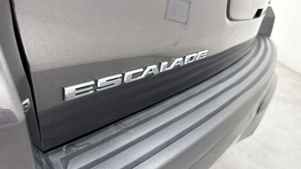 Thumbnail: 2017 Cadillac Escalade - 6