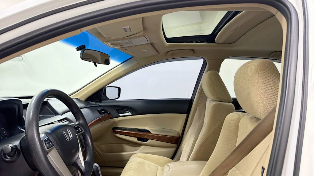 Thumbnail: 2012 Honda Accord - 27
